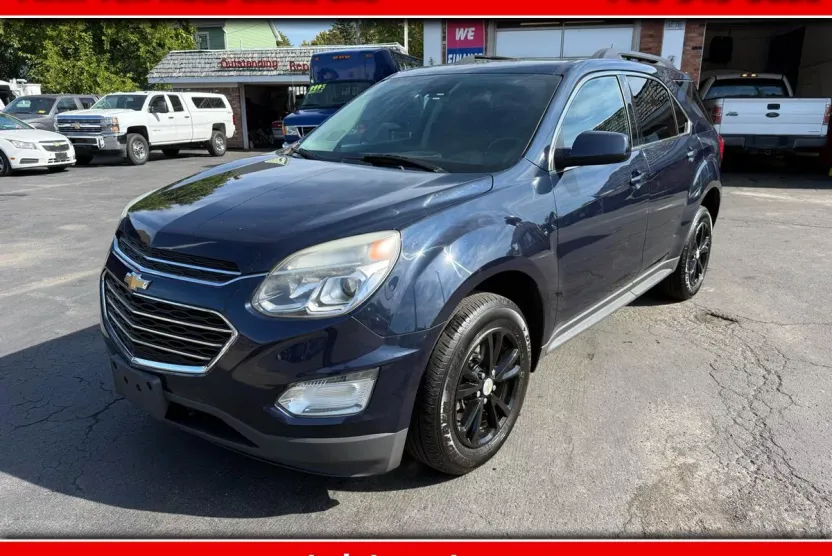 2016 Chevrolet Equinox LT photo 1