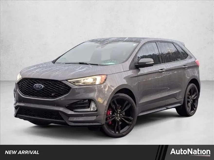 2021 Ford Edge ST photo 1