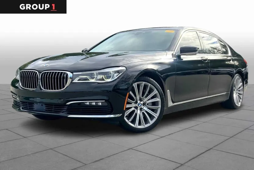 2016 Bmw 750i photo 1