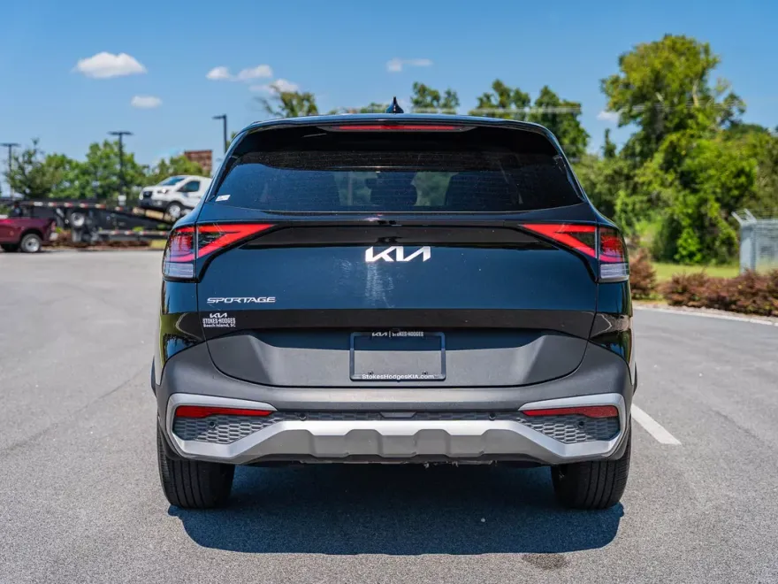 2023 Kia Sportage EX photo 1