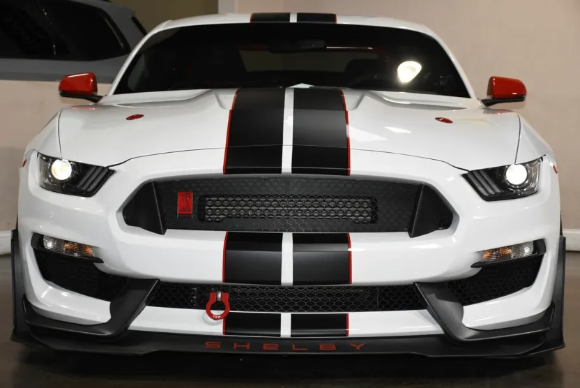 2017 Ford Mustang Shelby GT350R photo 1