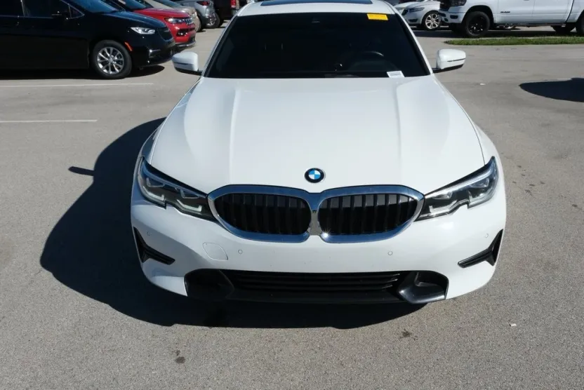 2022 Bmw 330i xDrive Sedan photo 1