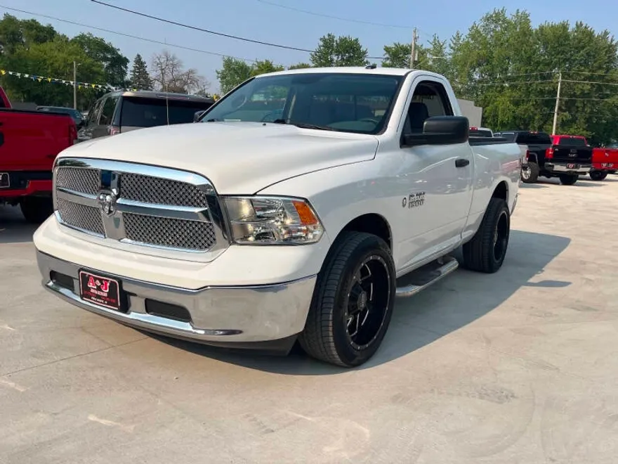 2014 Ram 1500 Tradesman photo 1