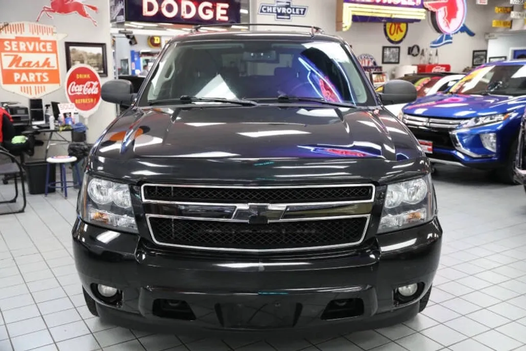2012 Chevrolet Tahoe LS photo 1
