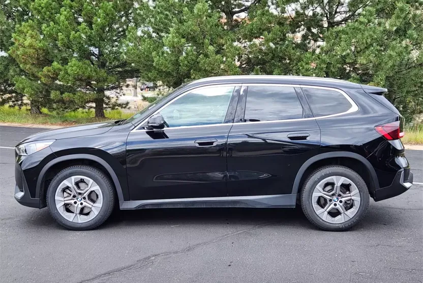 2023 Bmw X1 XDrive28i photo 1