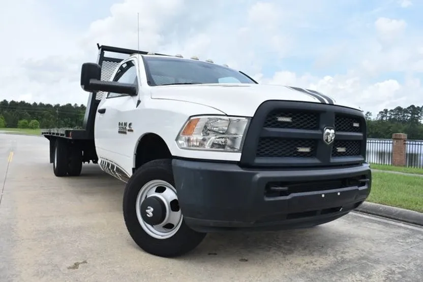 2014 Ram 3500 Tradesman SLT photo 1