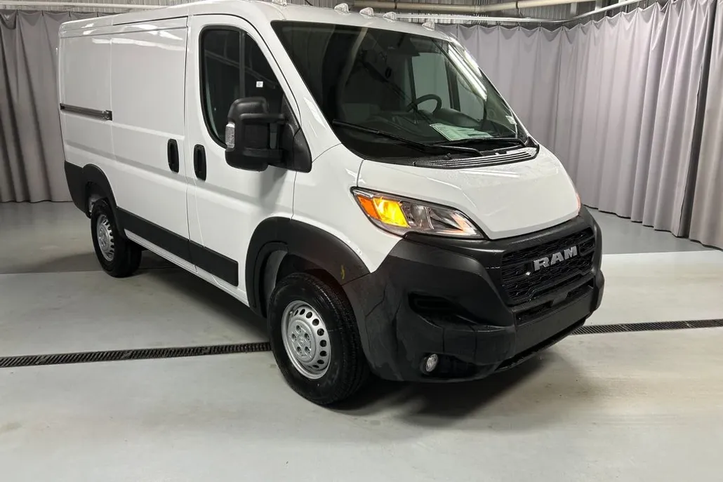 2025 Ram ProMaster 1500 Tradesman Cargo Van photo 1