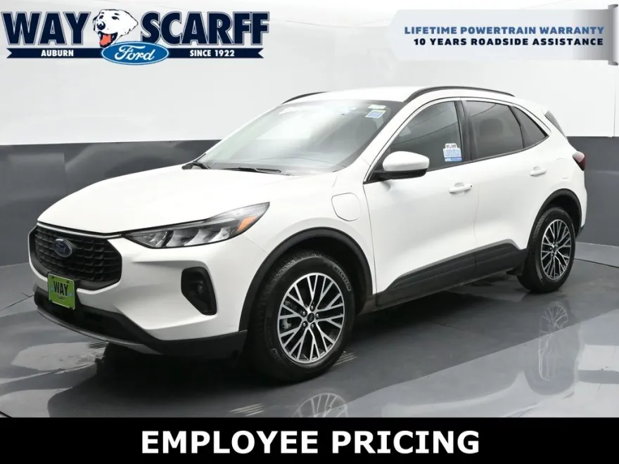 2024 Ford Escape photo 1