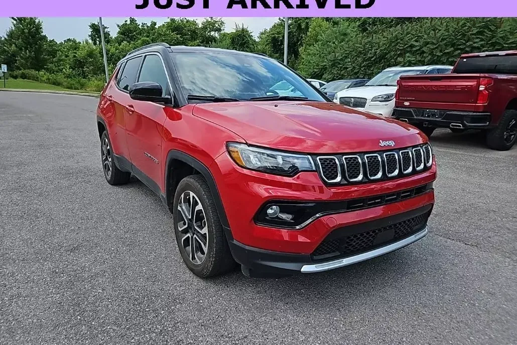 2023 Jeep Compass Limited photo 1