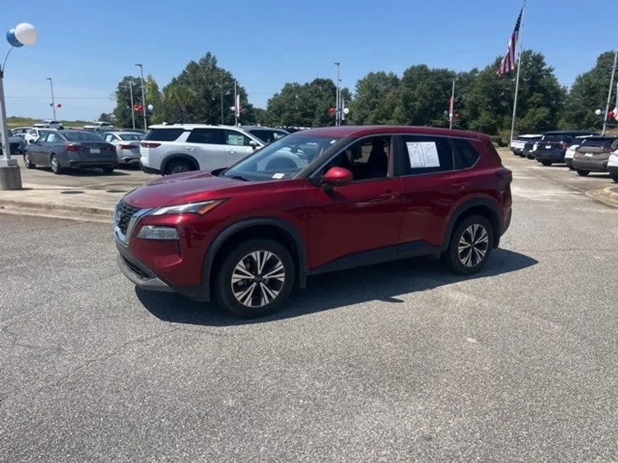 2023 Nissan Rogue SV photo 1