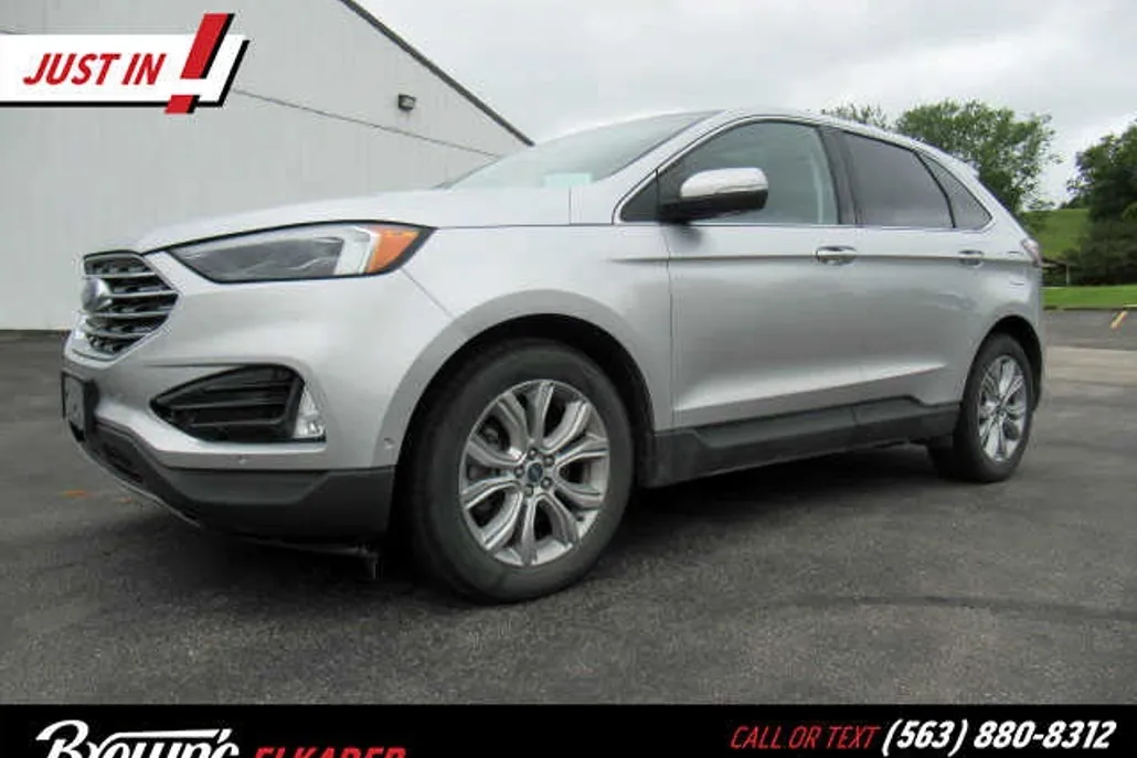 2019 Ford Edge Titanium photo 1
