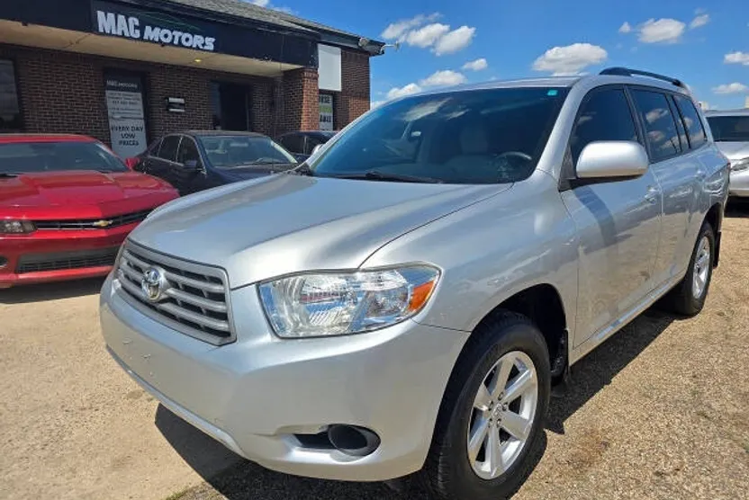 2008 Toyota Highlander Base photo 1