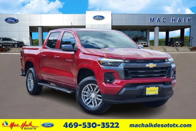 2025 Chevrolet Colorado Work Truck LT photo 1