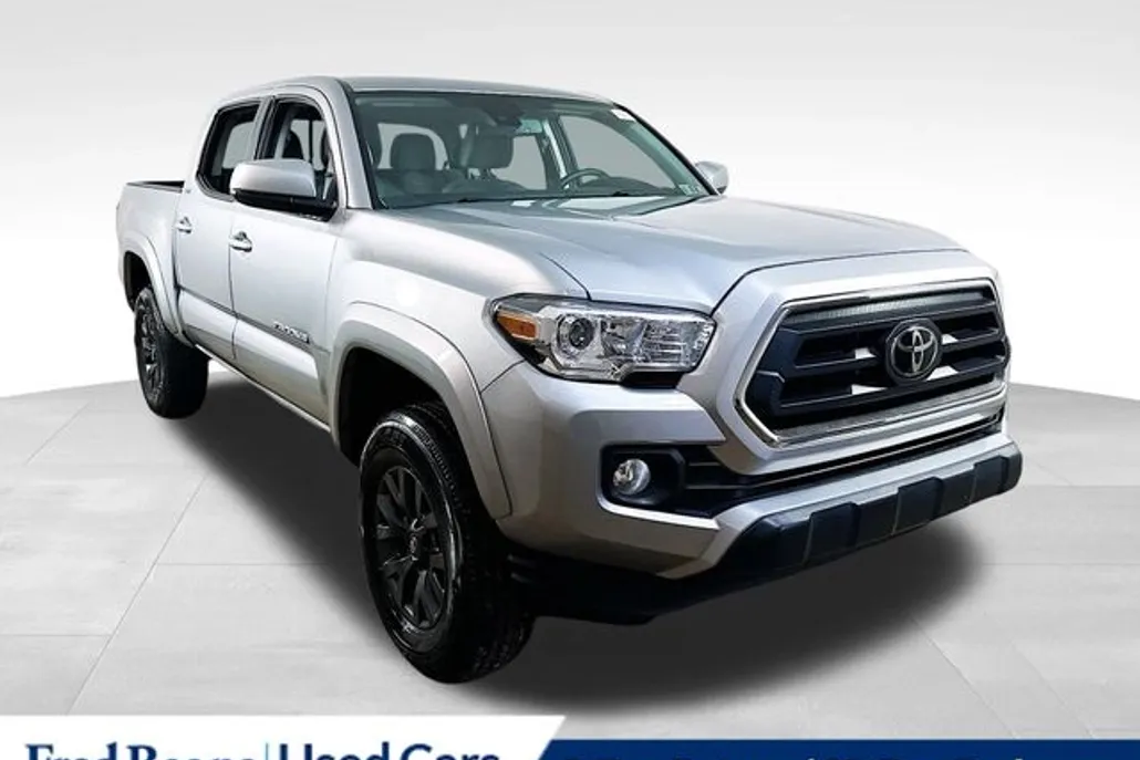 2023 Toyota Tacoma SR5 photo 1