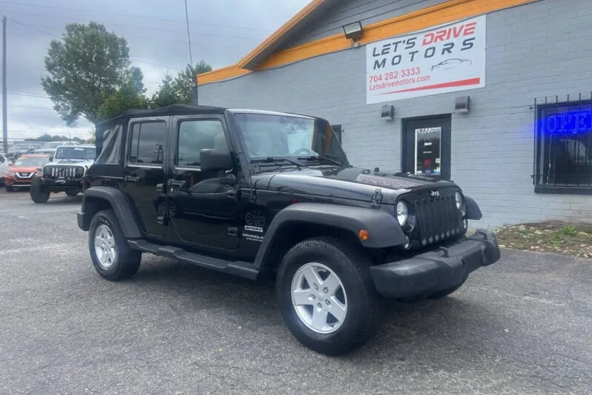 2017 Jeep Wrangler Unlimited Sport photo 1