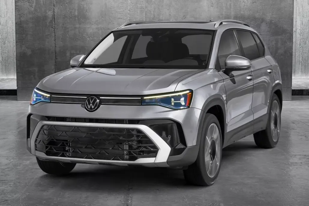 2025 Volkswagen Taos SEL photo 1