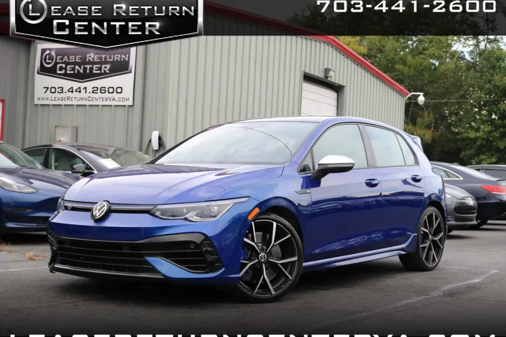 2024 Volkswagen Golf R photo 1