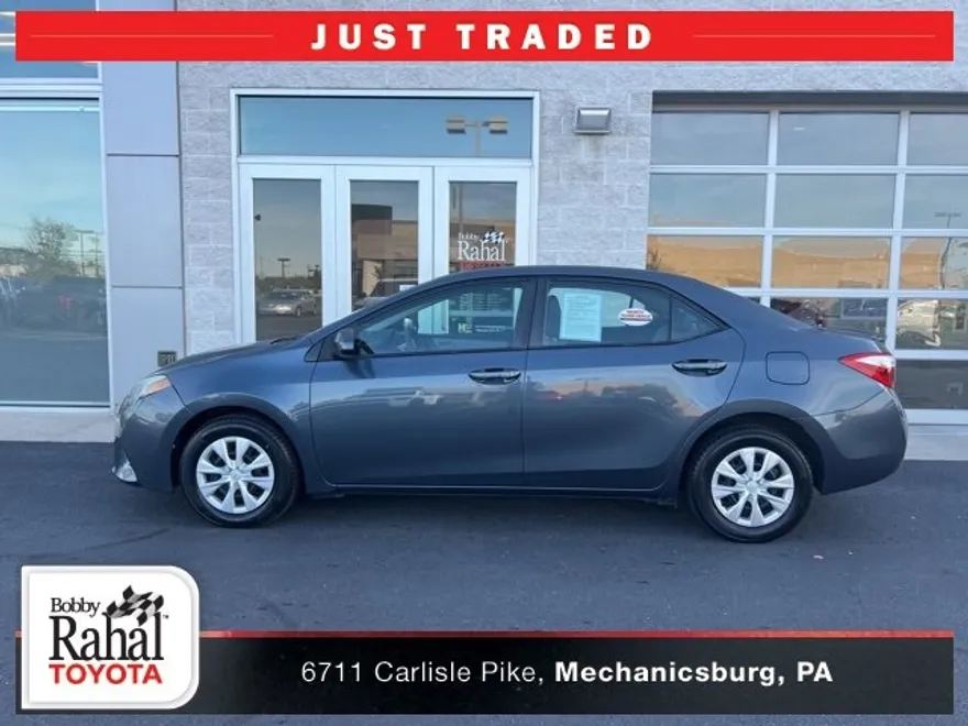 2015 Toyota Corolla LE Eco photo 1
