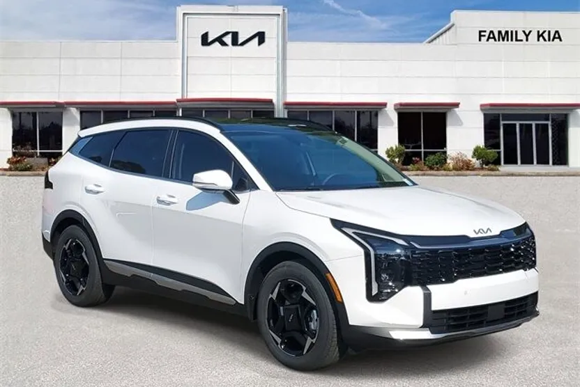 2026 Kia Sportage EX photo 1
