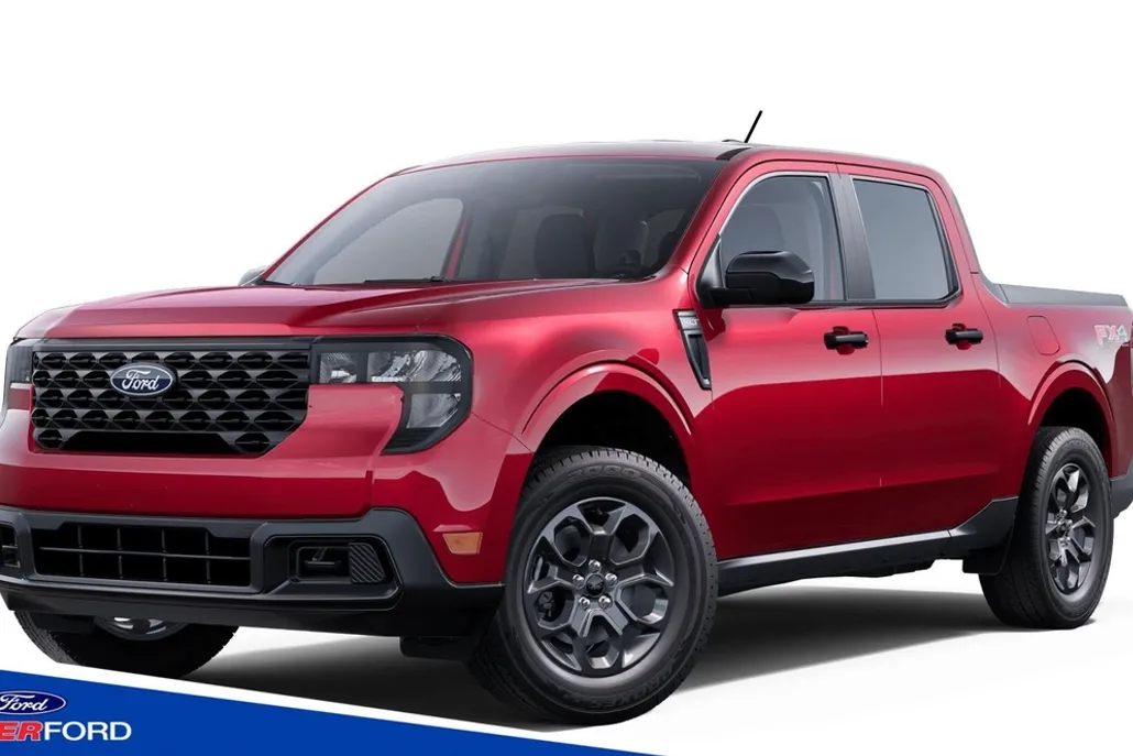 2025 Ford Maverick XLT photo 1