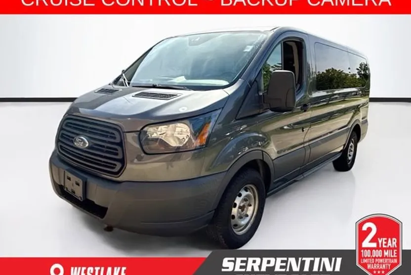 2018 Ford Transit Passenger XL photo 1