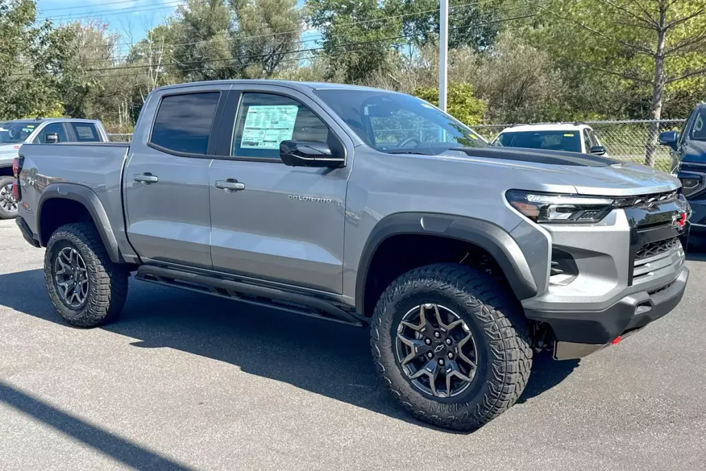 2026 Chevrolet Colorado ZR2 photo 1