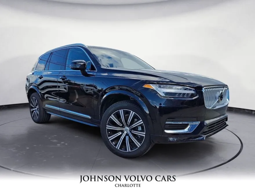 2025 Volvo XC90 Plus photo 1