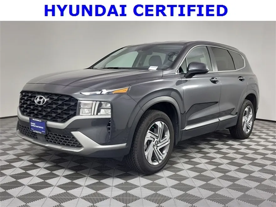 2022 Hyundai Santa Fe SE photo 1