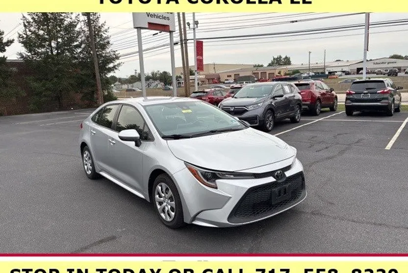 2020 Toyota Corolla LE photo 1