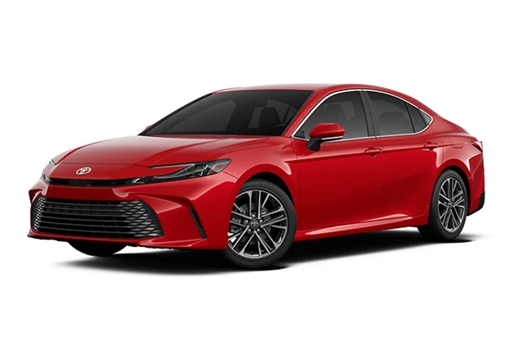 2025 Toyota Camry XLE photo 1