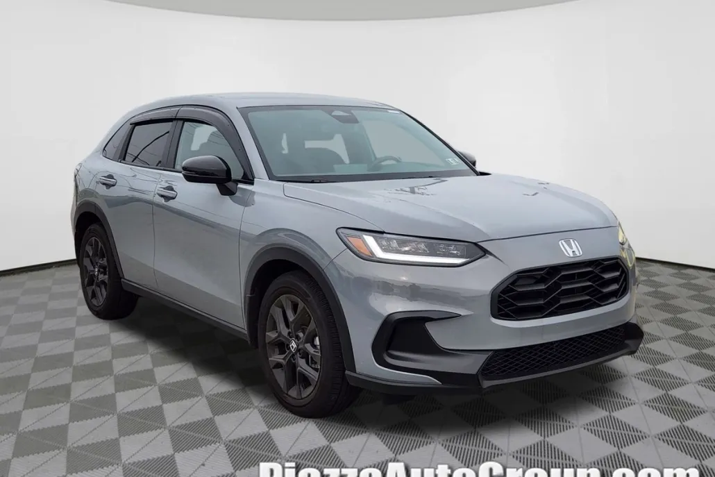 2025 Honda HR-V Sport photo 1