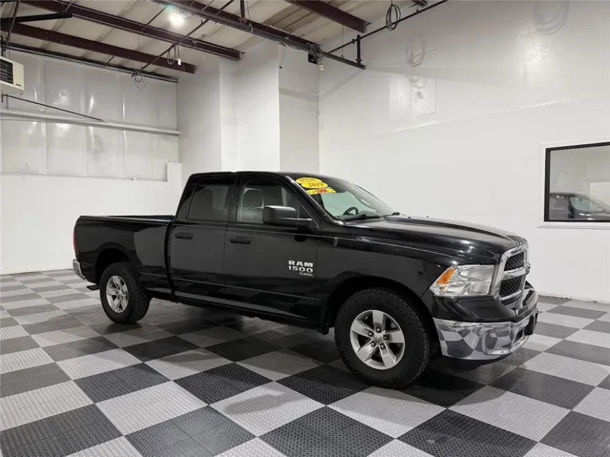 2019 Ram 1500 Classic Tradesman photo 1