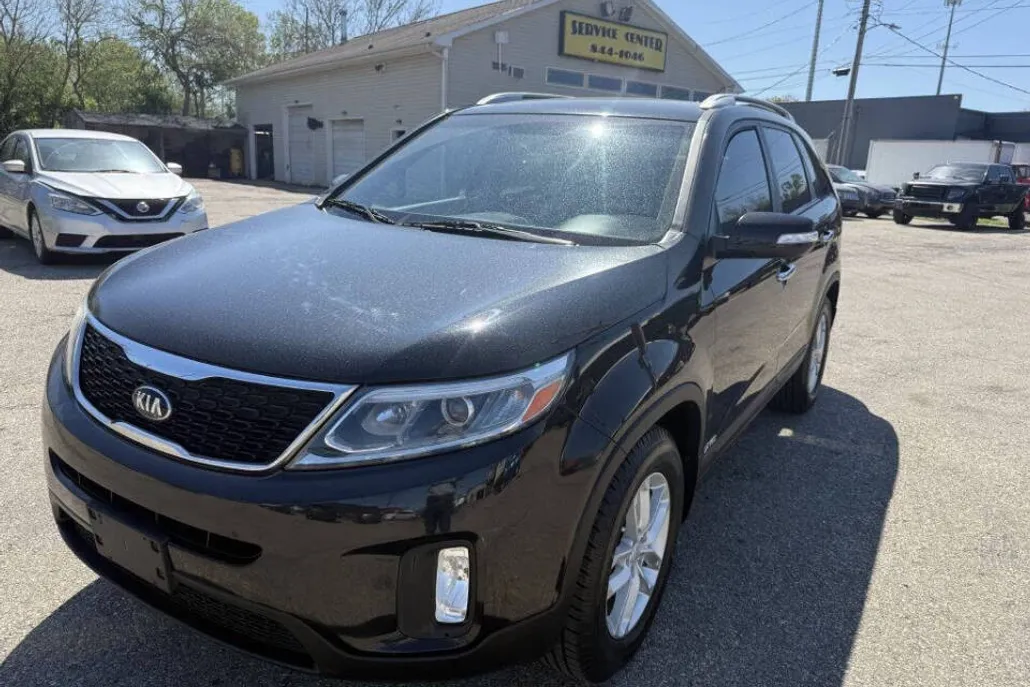 2015 Kia Sorento LX photo 1