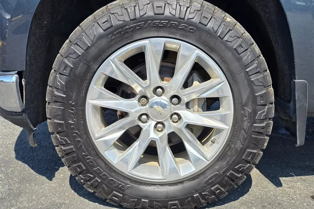 2020 Chevrolet Silverado 1500 LTZ photo 1