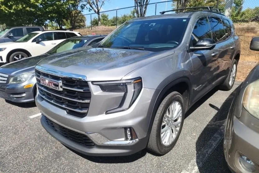 2024 Gmc Acadia Elevation photo 1