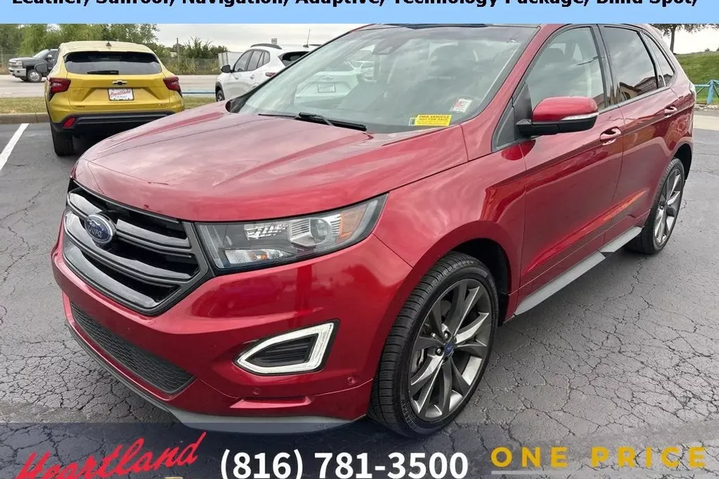 2017 Ford Edge Sport photo 1