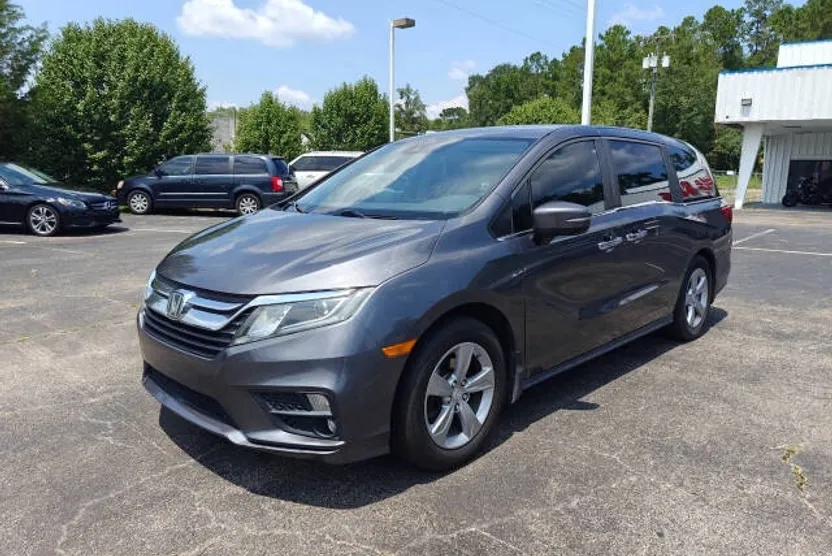 2018 Honda Odyssey EX photo 1