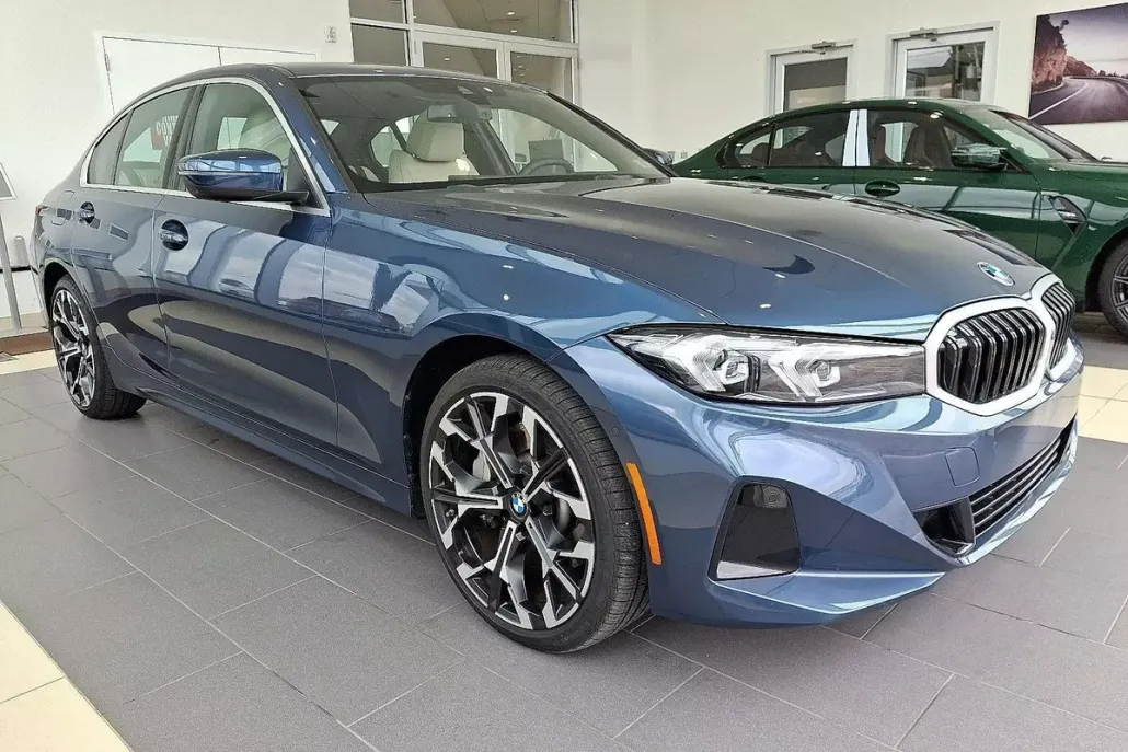 2025 Bmw 330i xDrive Sedan photo 1