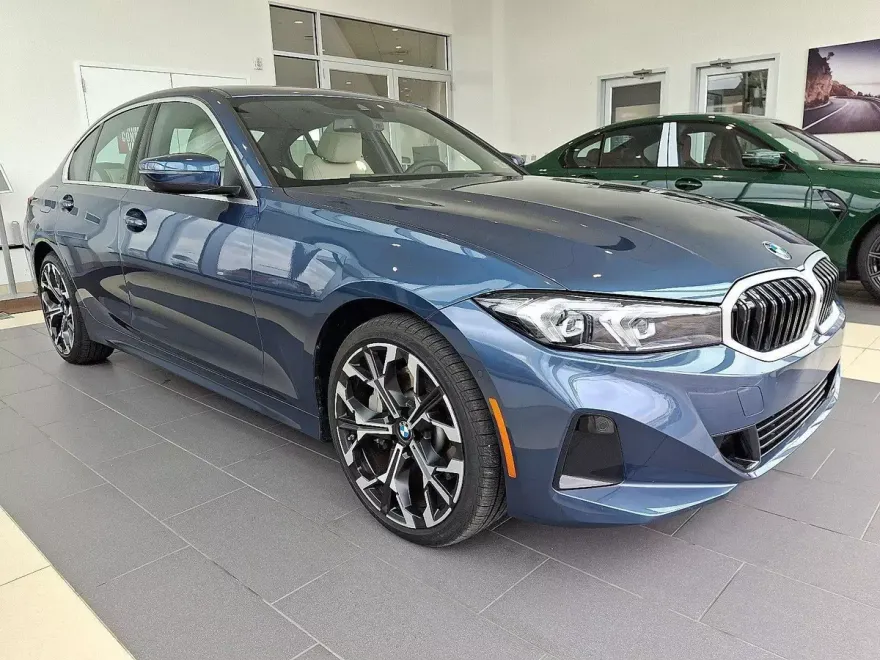 2025 Bmw 330i xDrive Sedan photo 1