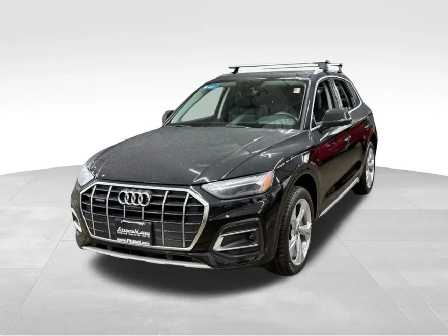 2021 Audi Q5 45 Prestige Premium photo 1