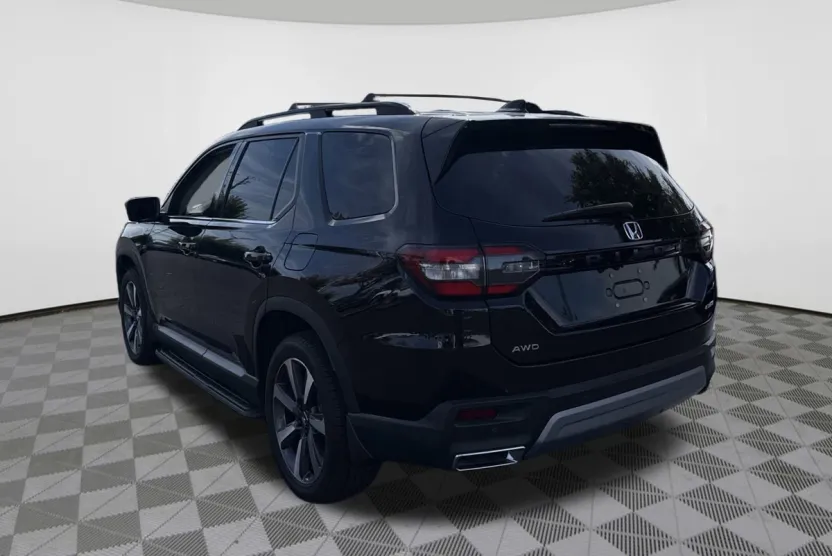 2024 Honda Pilot Elite photo 1