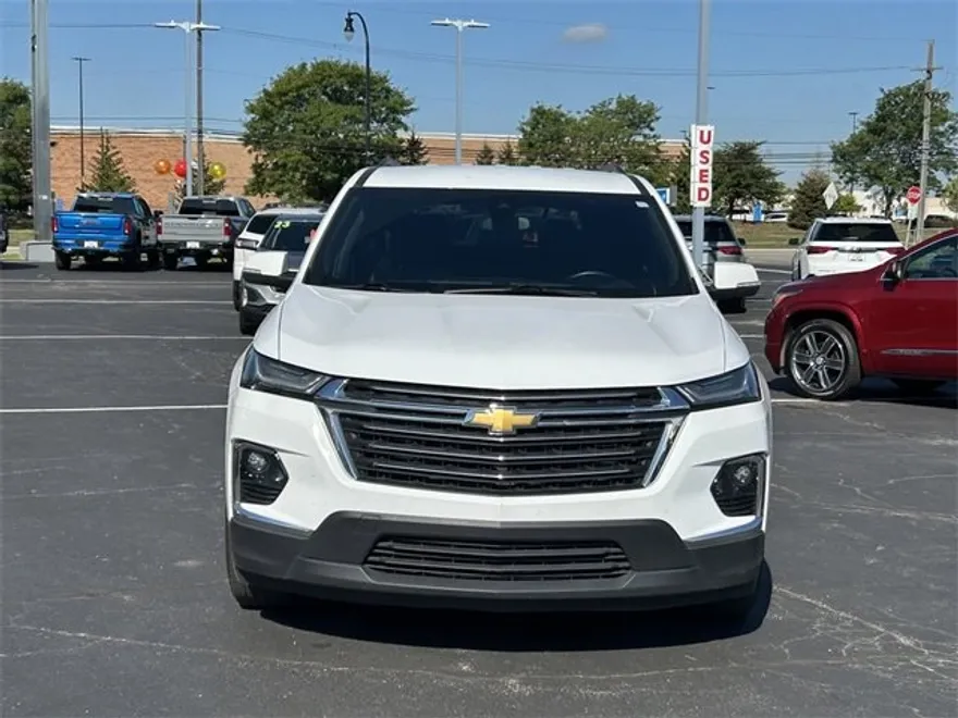 2023 Chevrolet Traverse Cloth photo 1