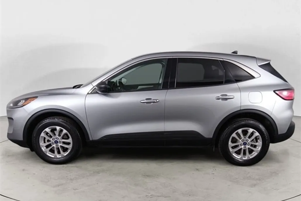 2022 Ford Escape SE photo 1