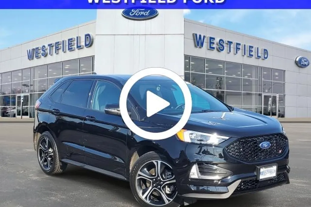 2022 Ford Edge ST photo 1