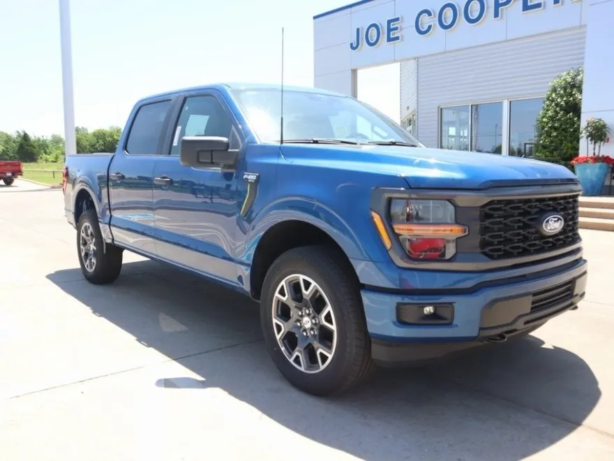 2025 Ford F-150 STX photo 1