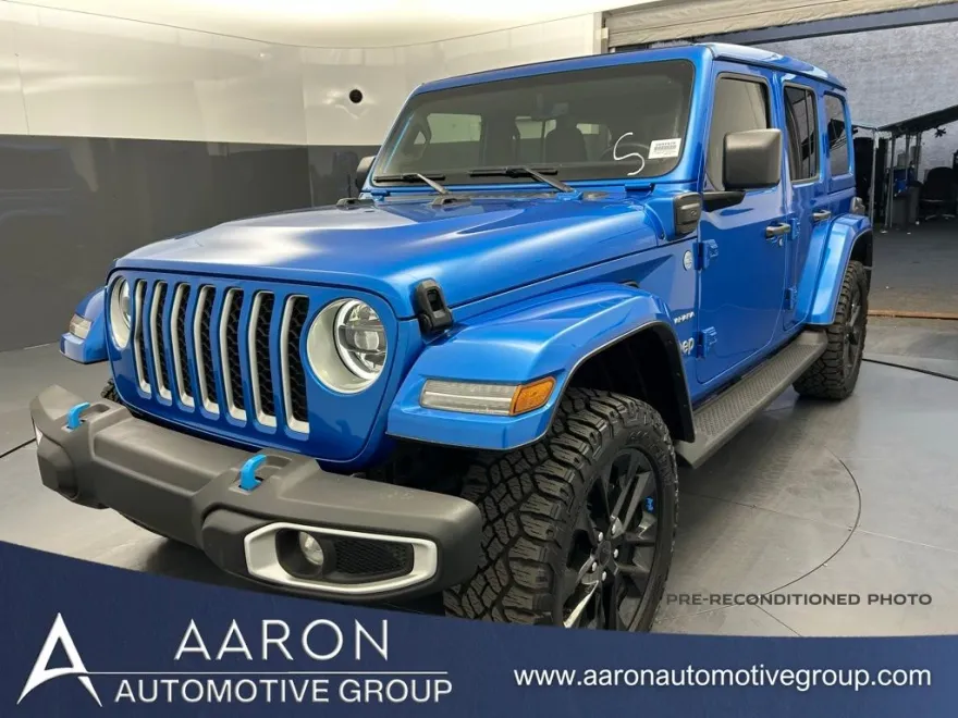 2023 Jeep Wrangler 4xe Sahara photo 1