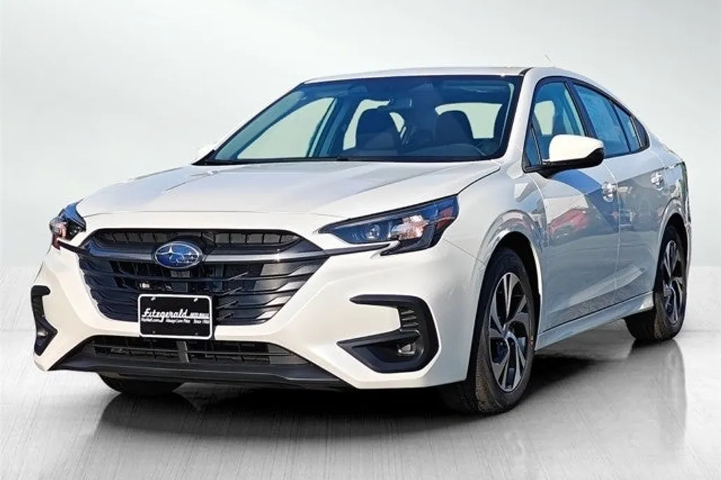 2025 Subaru Legacy Premium photo 1