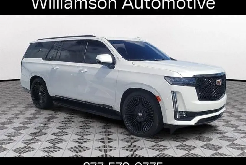 2022 Cadillac Escalade ESV Sport photo 1