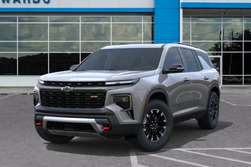2026 Chevrolet Traverse Z71 photo 1