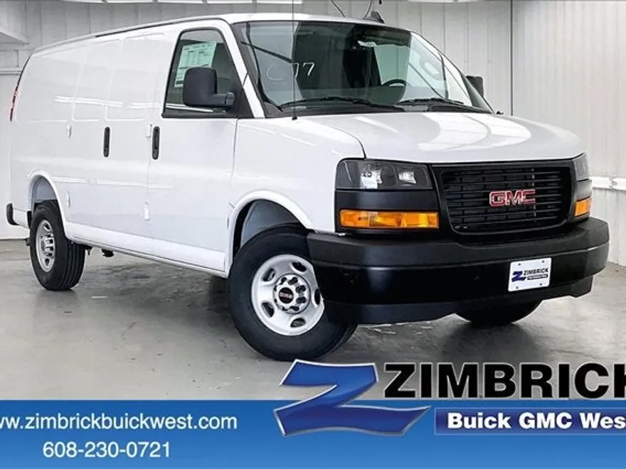 2025 Gmc Savana Cargo 2500 photo 1
